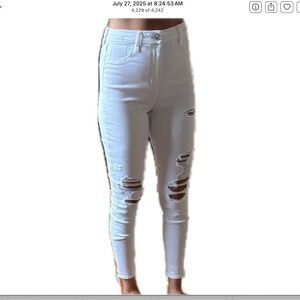 American Eagle Distress White Jean size 10 Long